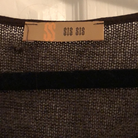 Long sleeve top - Picture 3 of 3